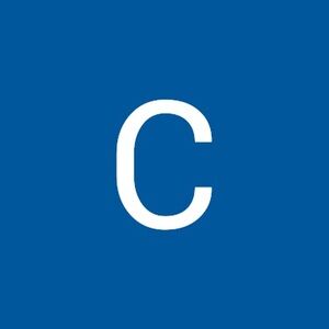 Meet your Posher, Chloe